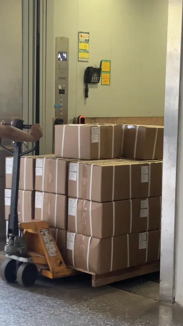 Over Under Voltage Protection Switch Vap 2p